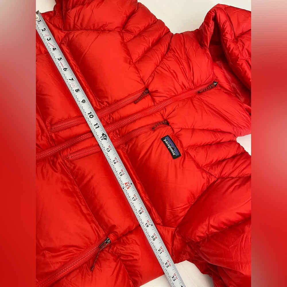 NWT Patagonia Fitz Roy Down Parka Hoody Coat Women's Size L Madder Red FA24 - Picture 9 of 16